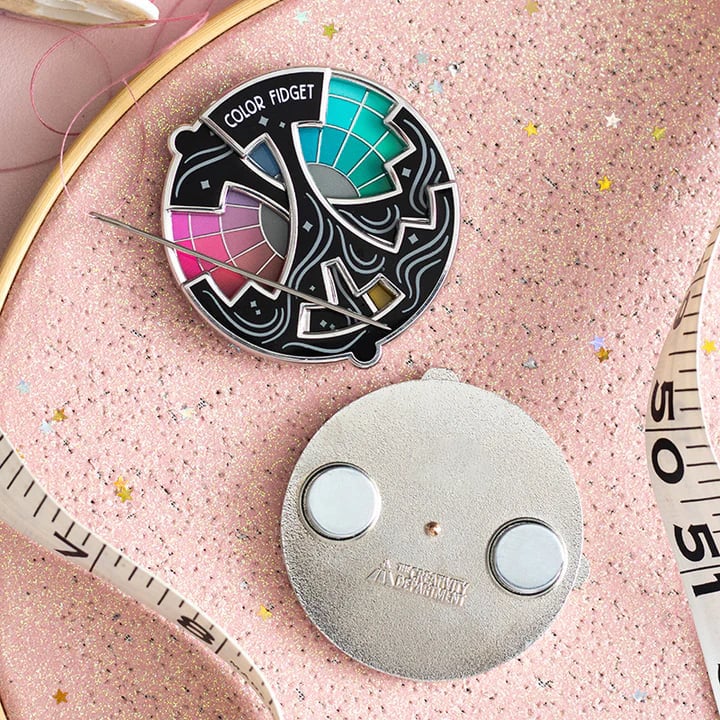 đColor Fidget Enamel Pin(â¨A Wheel Of Twenty Hues)
