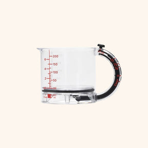 🥄4-in-1 Measuring Cup