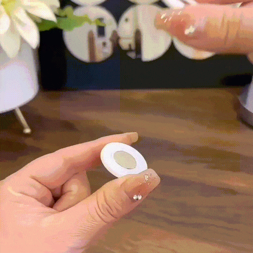 Magnetic Absorption Hook